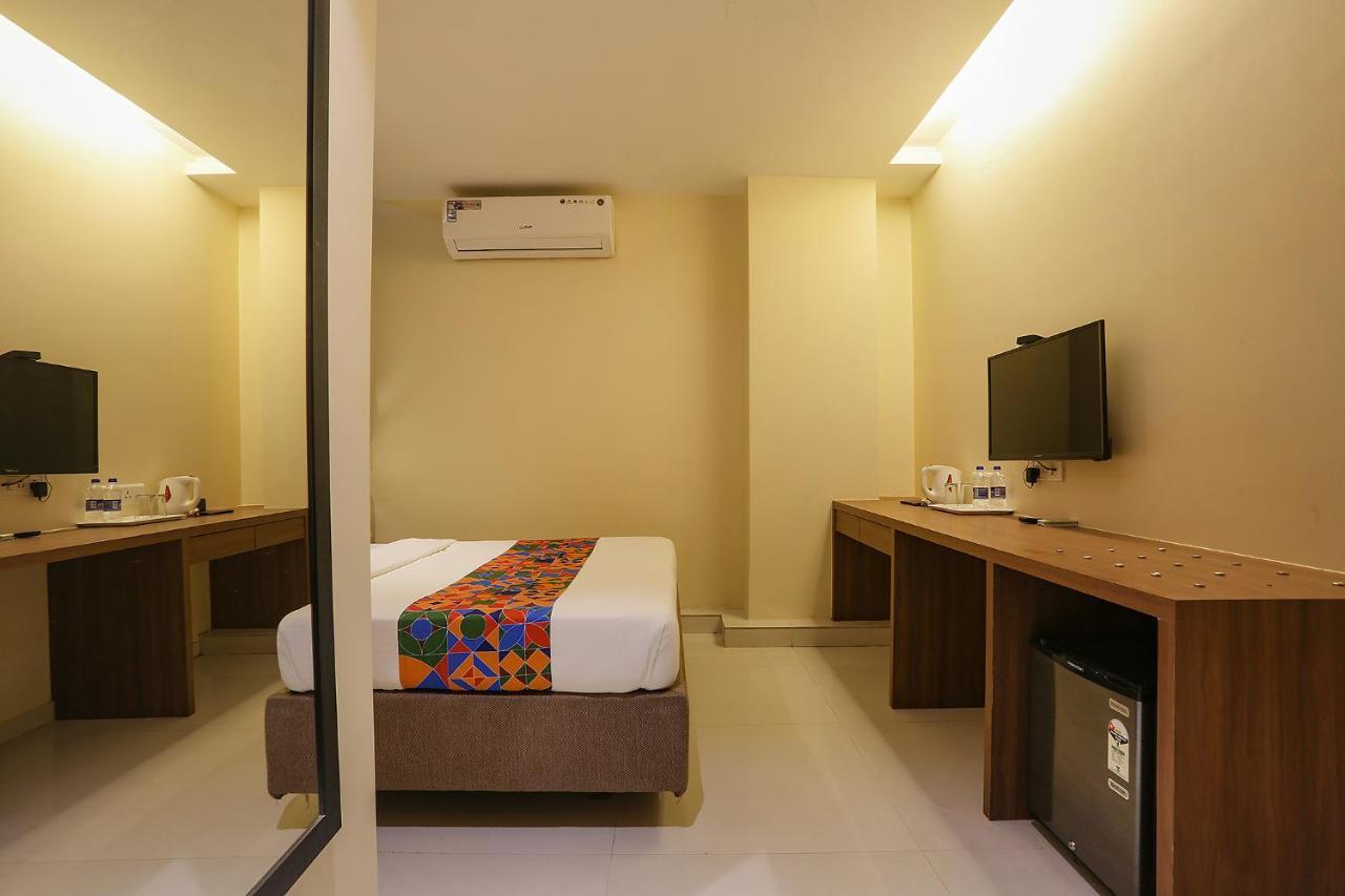 Fabhotel Royal International มุมไบ ภายนอก รูปภาพ