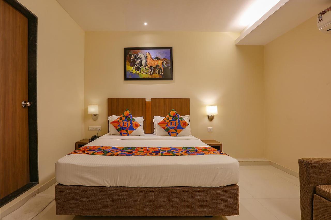 Fabhotel Royal International มุมไบ ภายนอก รูปภาพ